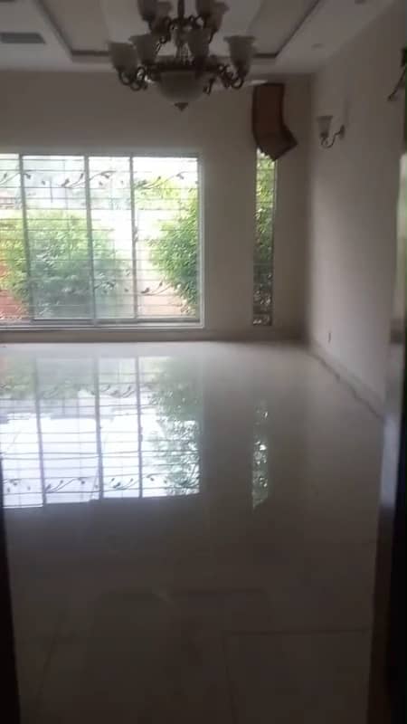 10 Marla House For Sale In Paragon City Lahore 19