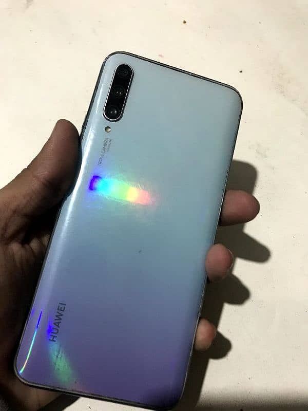 Huawei y9s 6/128Gb 1