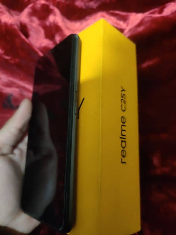 Realme C25Y, With box, 4/64, 10/9 condition, no open no repair 5