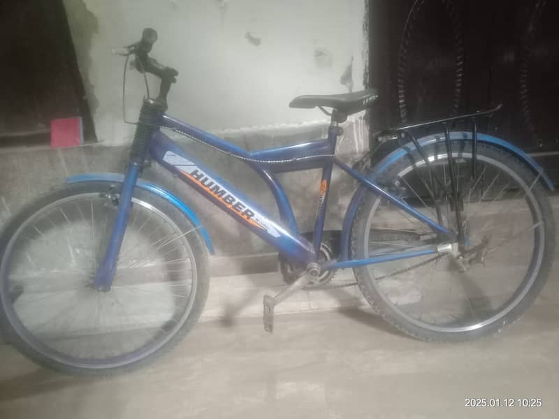 Good Condition Bicycle  Strong and durable 0