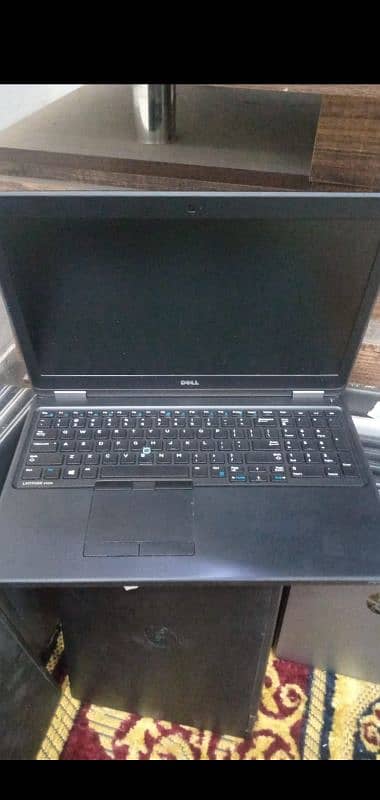 core i7 6th generation condition 10/9.5 only 2 to 3 month used 1