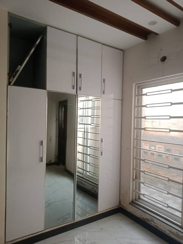 10 Marla House For Sale In Paragon City Lahore 7