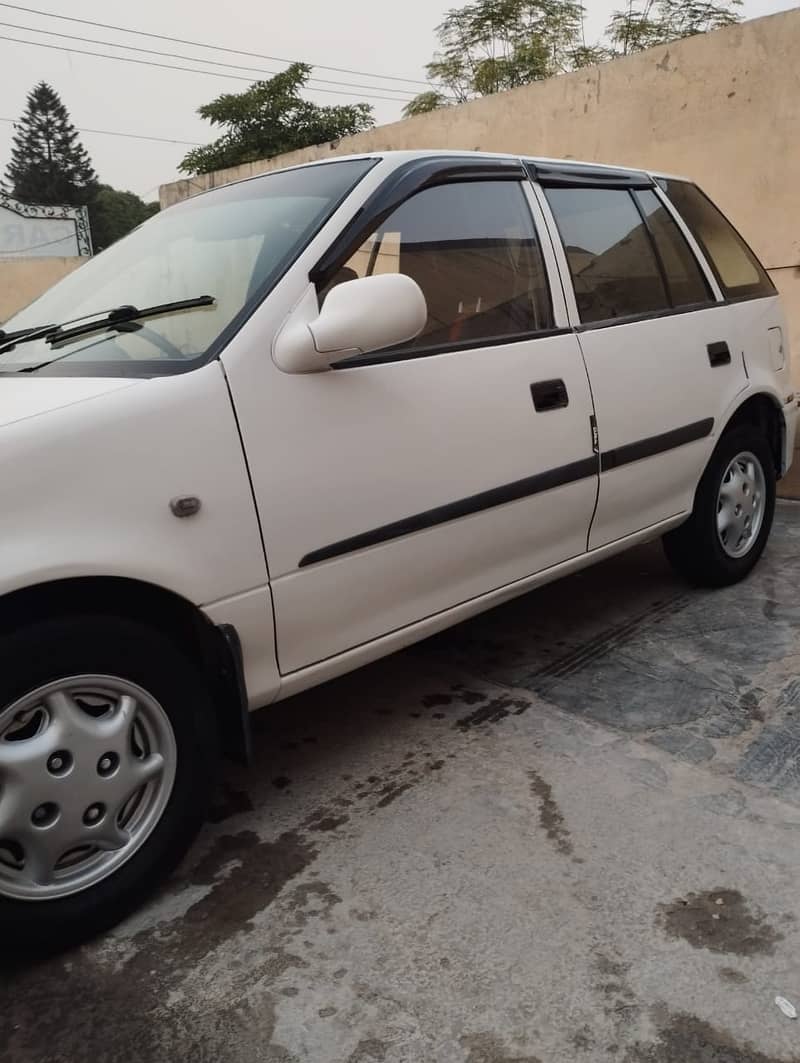 Suzuki Cultus VXR 2001 3