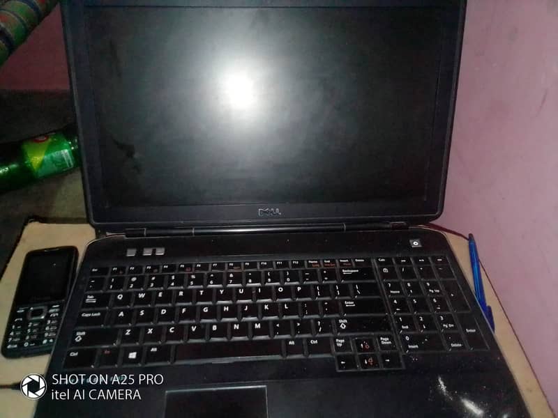 Dell Laptop i5 3rd gen 8gb DDR3 Ram 120SSD 500HDD 2