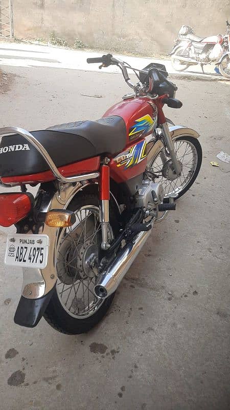 Honda CD 70 2