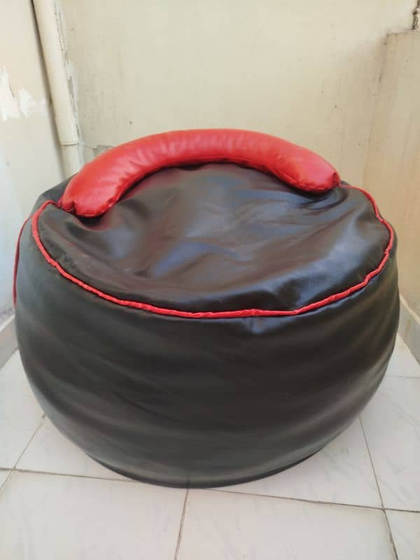 Leather Bean Bag Good Condition 0