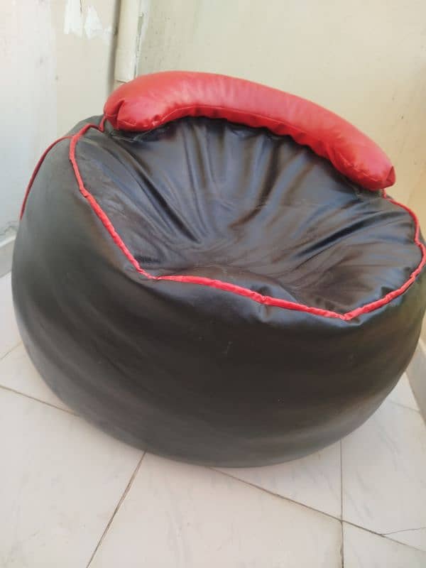 Leather Bean Bag Good Condition 2