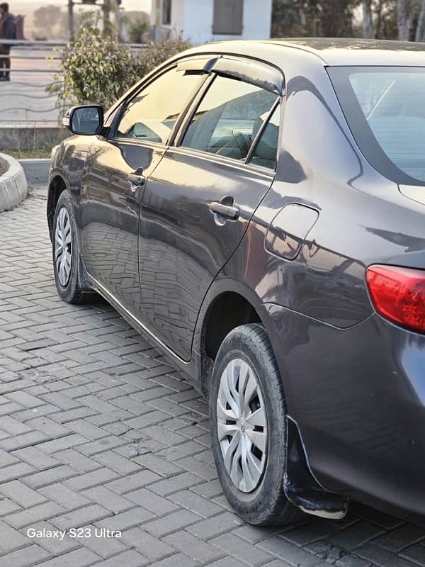 Toyota Corolla GLI 2011 5