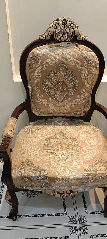 chinioti bedroom chair with best quality cloth 3