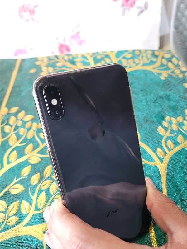 Iphone xs max 256gb non pta Black color 2