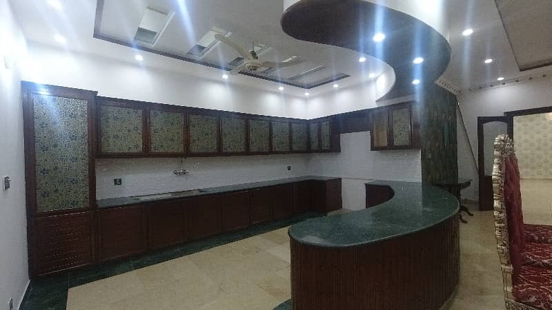 House Of 4 Kanal Is Available For Rent In DHA Phase 8 - Ex Park View 25