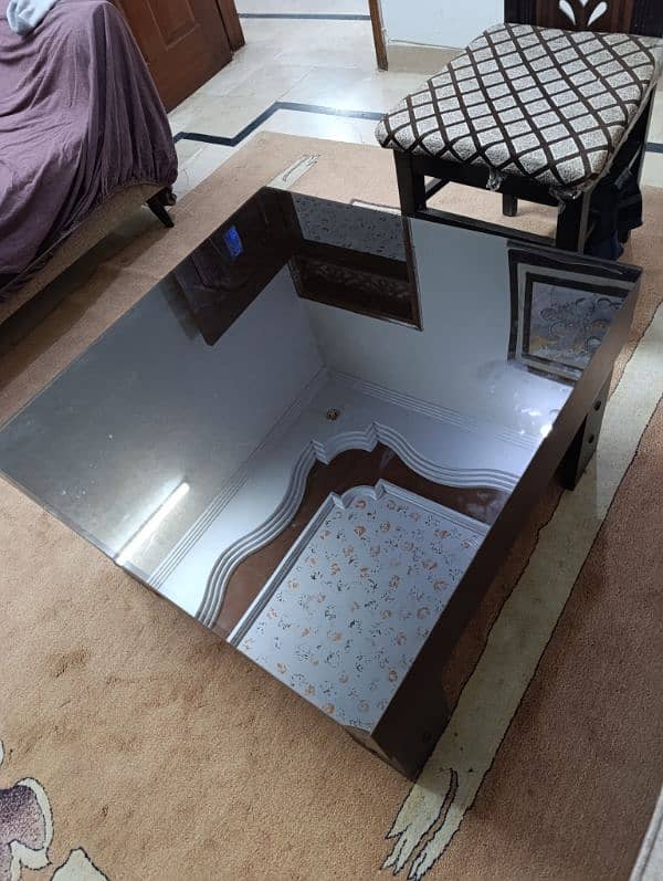 center table with glass top 3