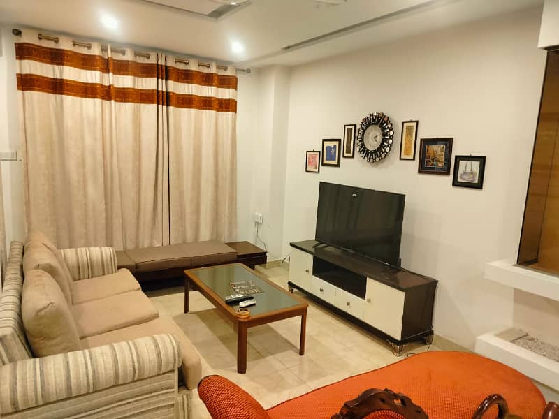 DHA Luxury apartment fully Furnished short and long term 0