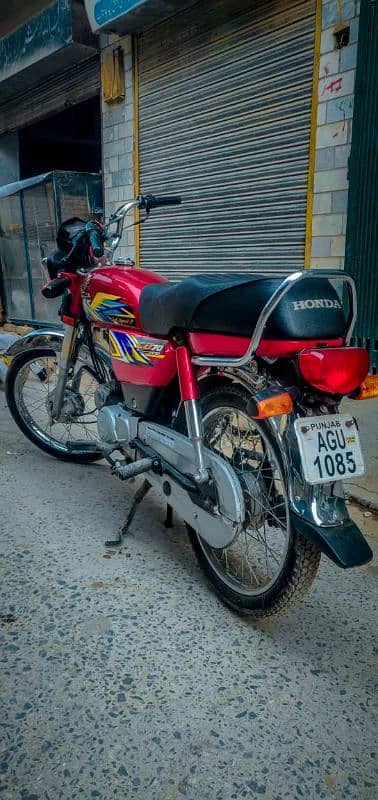 Honda 70 model 2021 all Punjab number 0