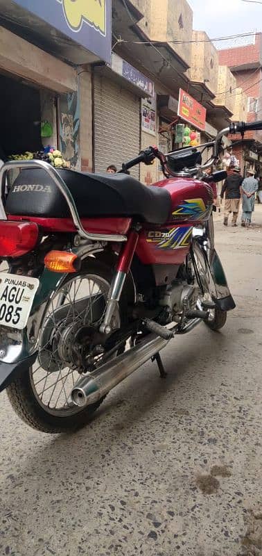 Honda 70 model 2021 all Punjab number 6