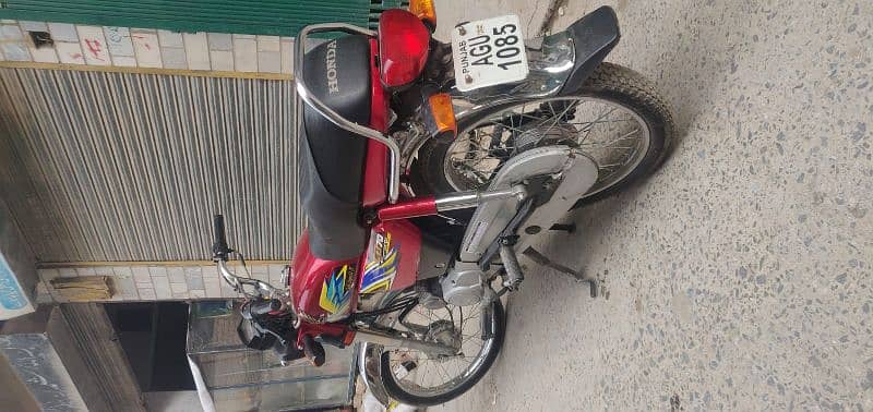 Honda 70 model 2021 all Punjab number 9