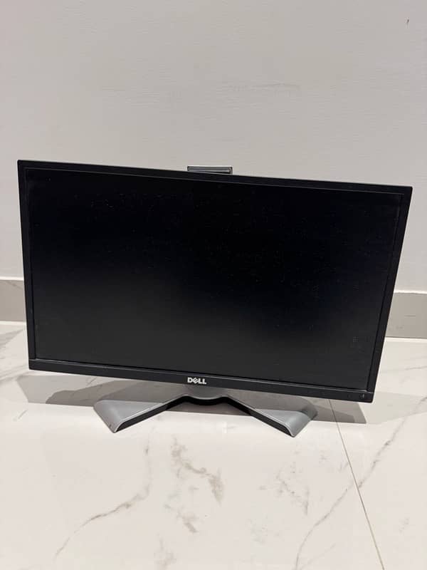 Dell-P2217H Monitors(2)/60hz/24”/exchange possible 0