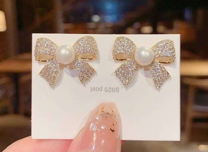 Gold plated Bow Tie Zircon Studs 1