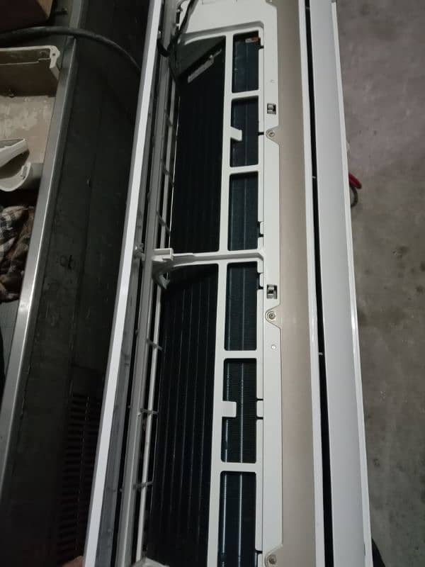 Orient DC inverter 1