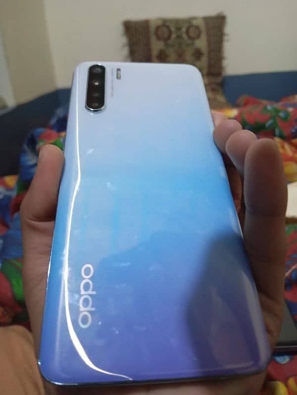 oppo F15 2