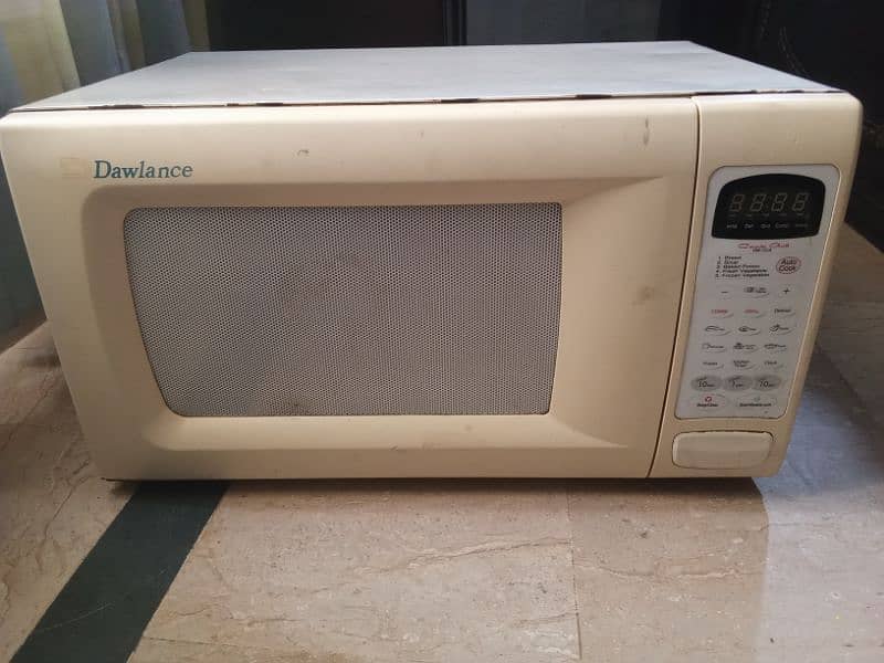 Dawlance microwave for sale model number Dw-131A 0