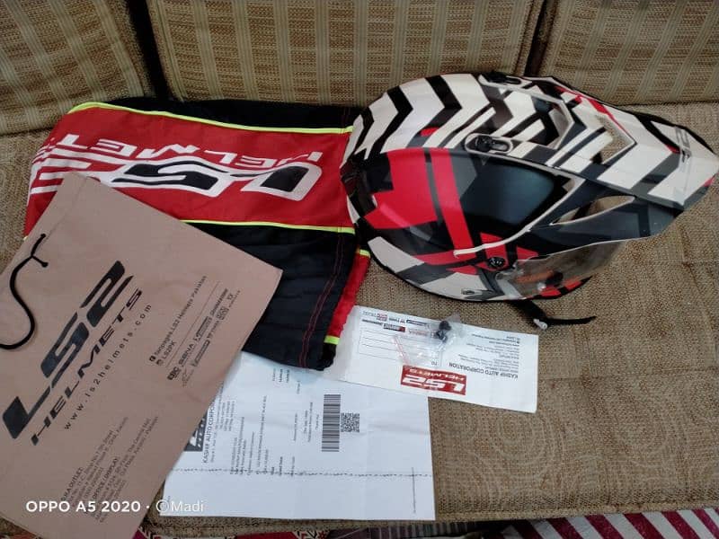 LS2-(MX436 PIONEER EV) helmet 1