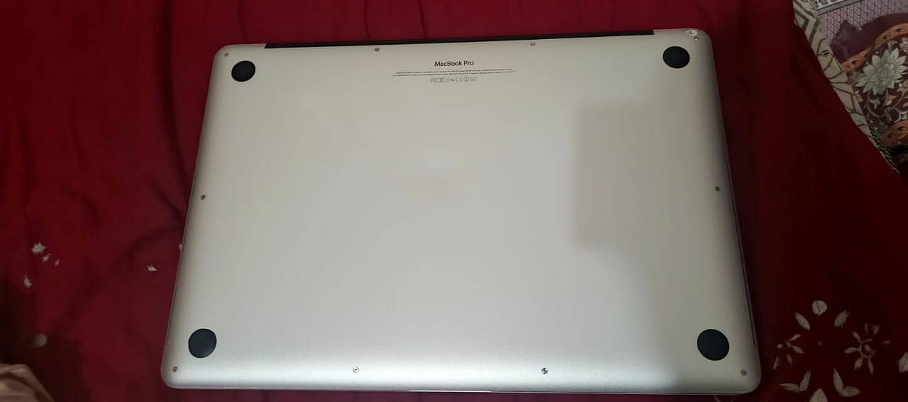 Macbook Pro Early 2013 - 15" (16GB/512GB) (Core i7-1GB Graphic) 5