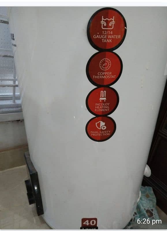 i zone Electric water heater Supreme series 40 liters 2