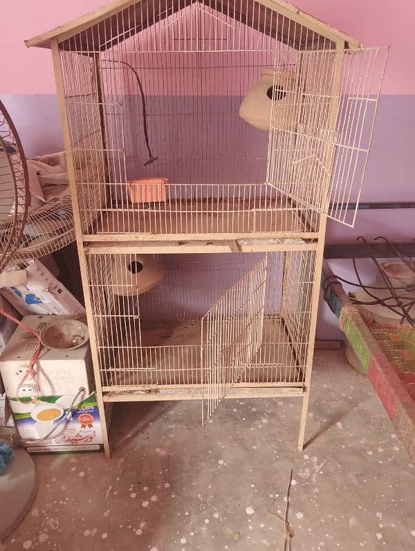 parrot cage. 0