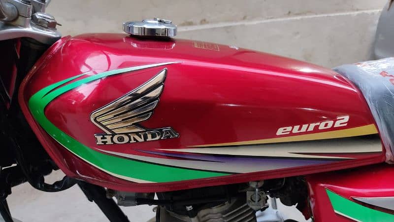 CG honda 125 bahawalpur 2014 geniun conditi 3