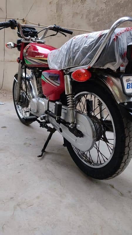 CG honda 125 bahawalpur 2014 geniun conditi 15