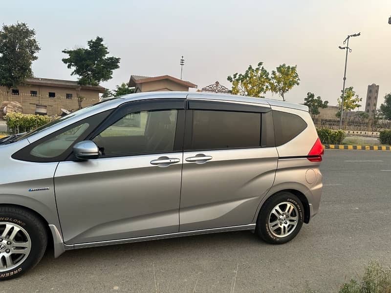 Honda Freed 2018 7