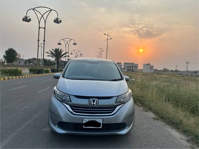 Honda Freed 2018 12