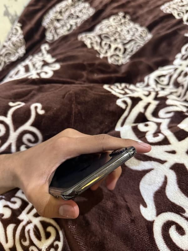 IPhone XS Max 3