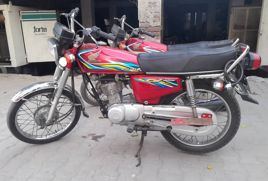 Honda CG125 2018 Model with Golden Number Single Digit 1