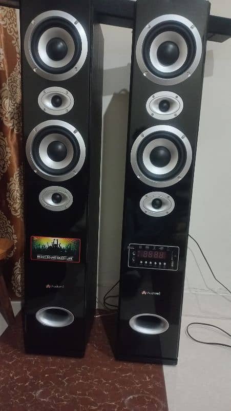 AUDIONIC SOUND MASTER /HOME THEATRE 1