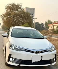 Toyota Altis Grande CVT-i1.8 2017(dec)