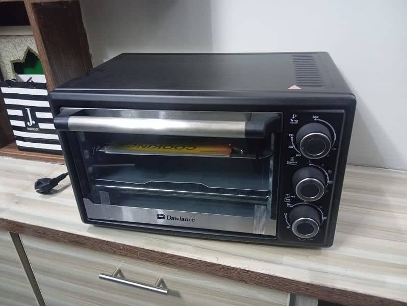 Dawalance oven, just 1 week use. 32 thousand 1