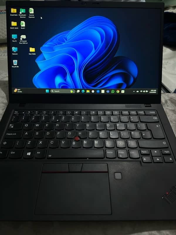 ThinkPad X1 Carbon 7th Gen 1