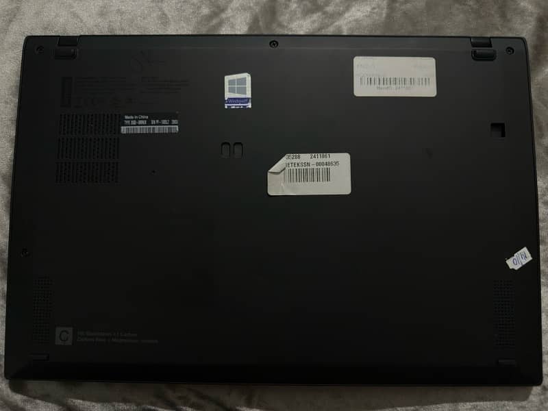 ThinkPad X1 Carbon 7th Gen 4