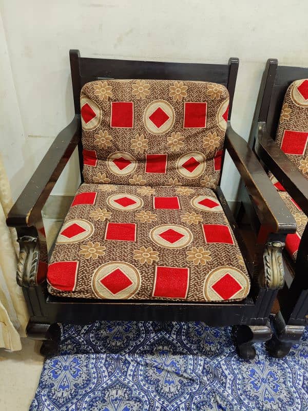 5 Seater Sofa set Use Condition High Quality Diyar 1