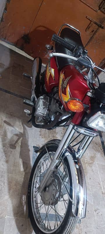 HONDA CG 125 KARACHI NUM 1