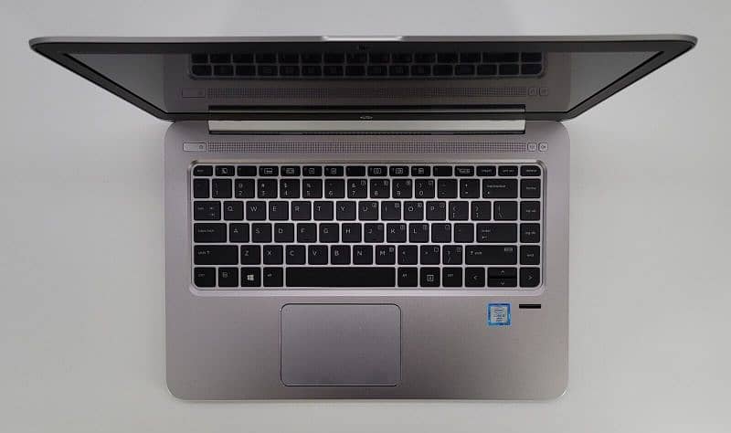 HP elitebook folio 1040 G3 i7 1