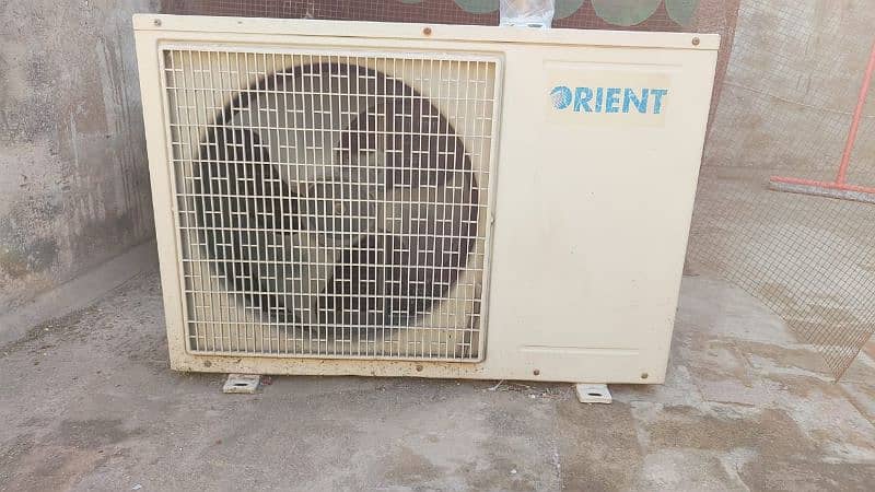 Orient Ac urgent sale 0