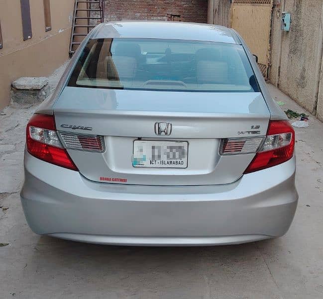 Honda Civic rebirth 1.8 2013 manual 9