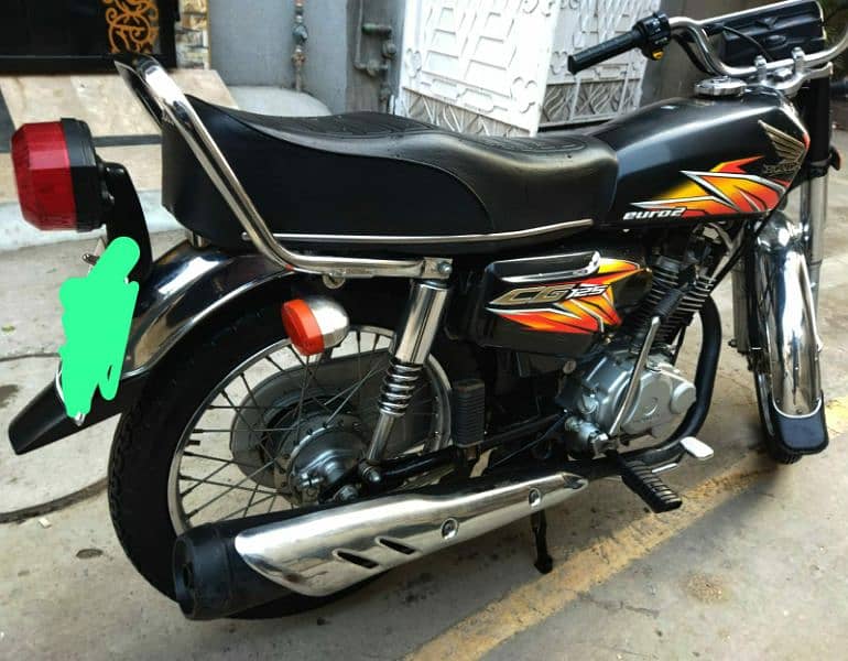 Honda 125 good condition 5