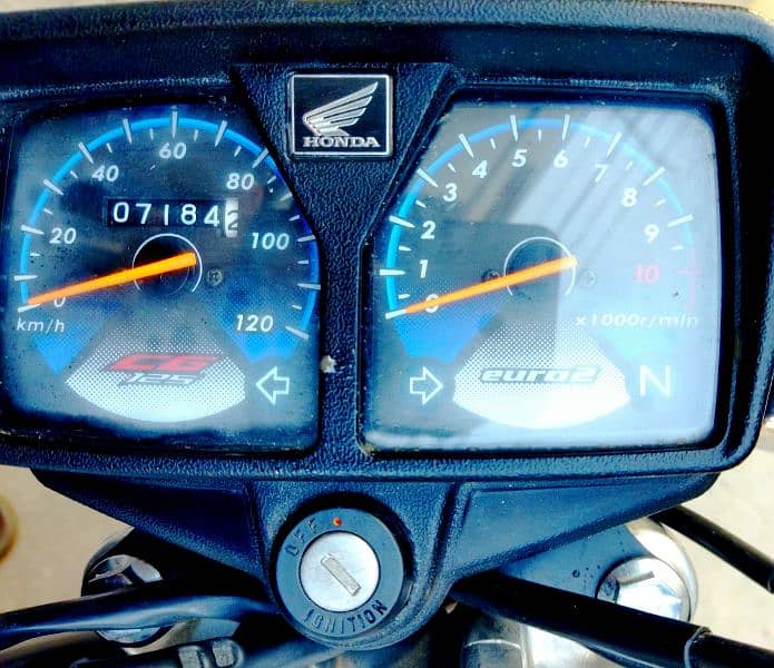 Honda 125 good condition 6