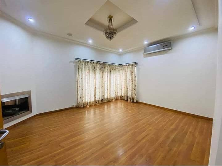 DHA Phase 3 Kanal Full House For Rent 16