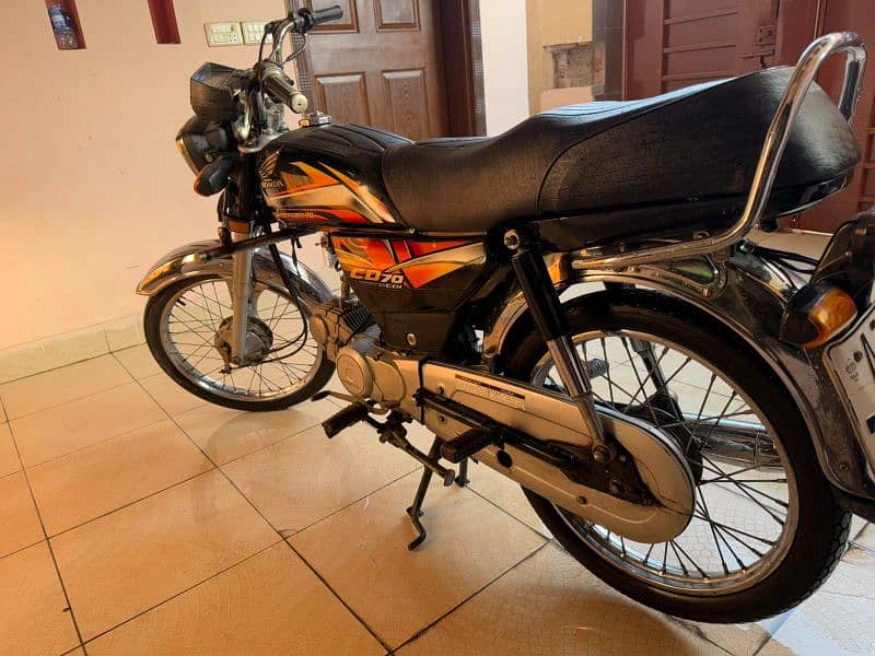 Honda cd70 Dec 2021 model black color for sale 9