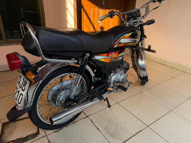 Honda cd70 Dec 2021 model black color for sale 13